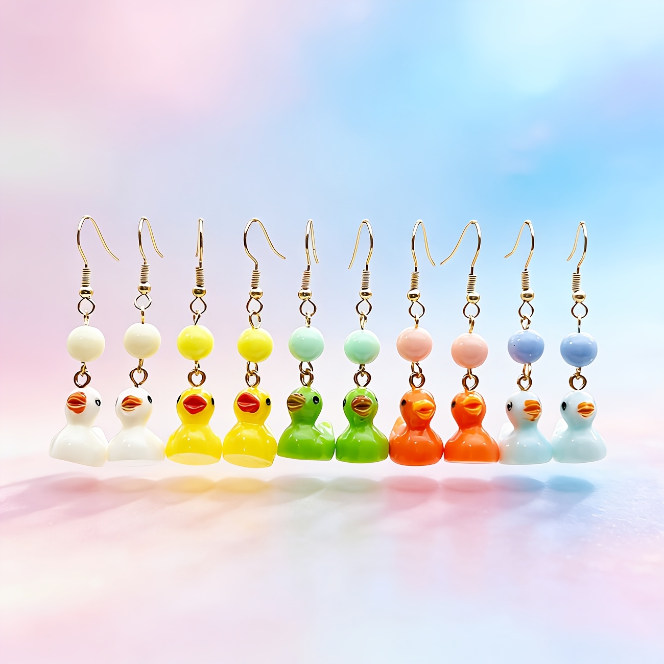 5 Pairs of Adorable Mini Multi-Colored Resin Duck Pendant Earrings, Sweet And Creative Three-Dimensional Realistic Colorful Duck Additions, Perfect for Women'S Daily Wear, Holiday Gifts, And Travel with Lightweight Mini Design