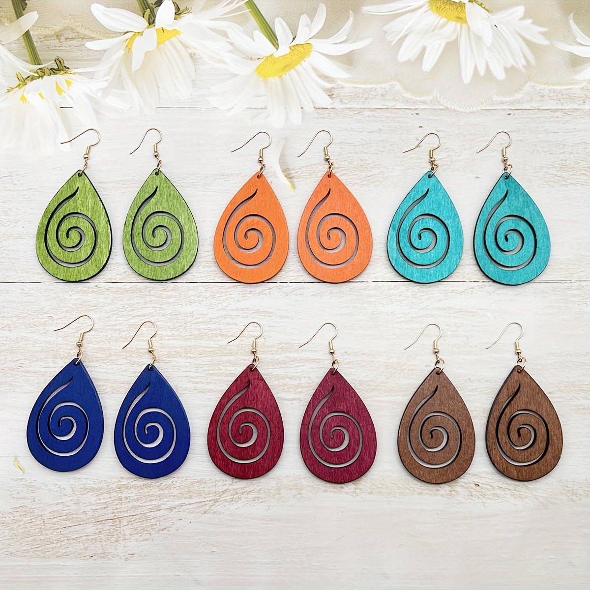 6 Pairs/Set Creative Fashion Water Drop Hollow Snail Wooden Earrings and Earrings, Bohemian Trendy Versatile Vacation Style Multi-Color Combination Simple Set Wooden Earrings for Women