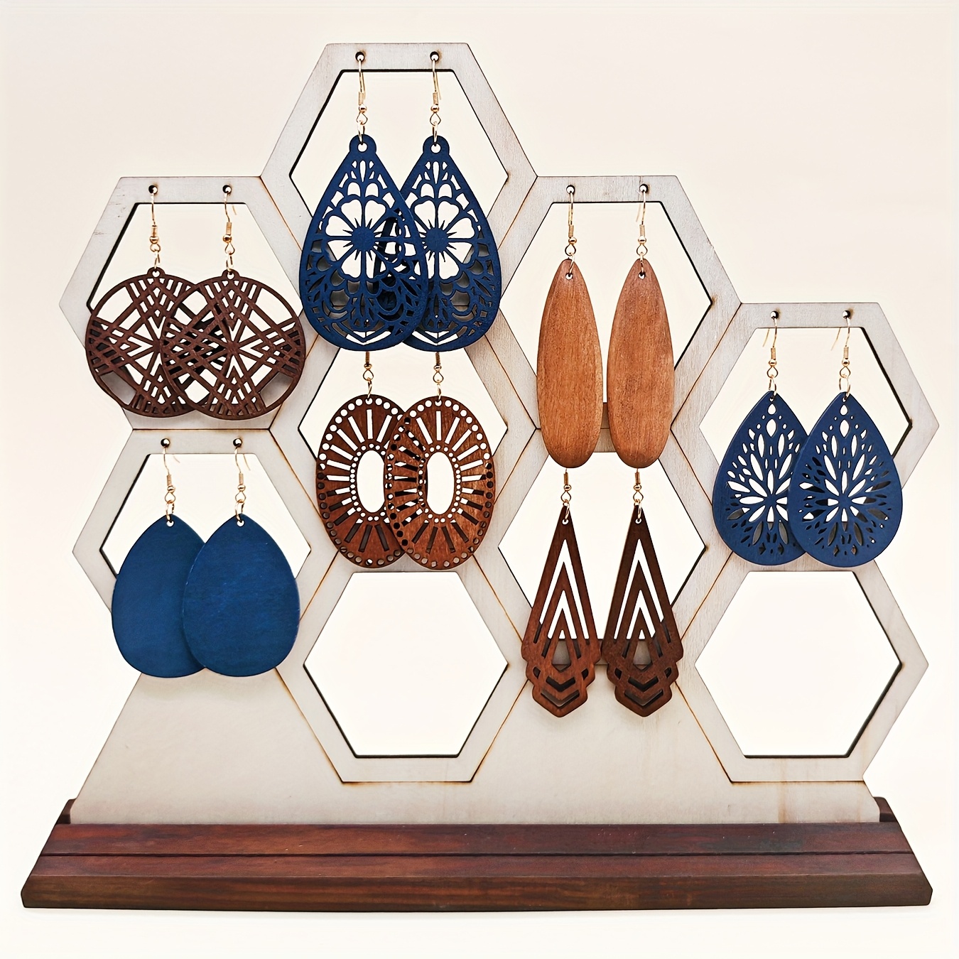 7 Pairs/Set, European Minimalist Woodland Style Wooden Women's Earrings Set —— Hollow Water Drop Geometric Design, Fashionable Versatile Everyday Vacation Essentials