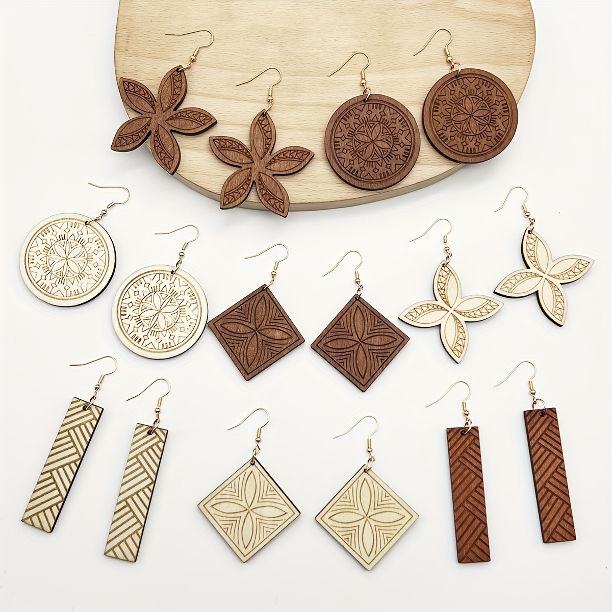 8 Pairs/Set of Fashionable and Versatile Bohemian Carved Wooden Earrings and Pendants, Popular Simple Daily/Vacation Geometric Wooden Earrings for Women