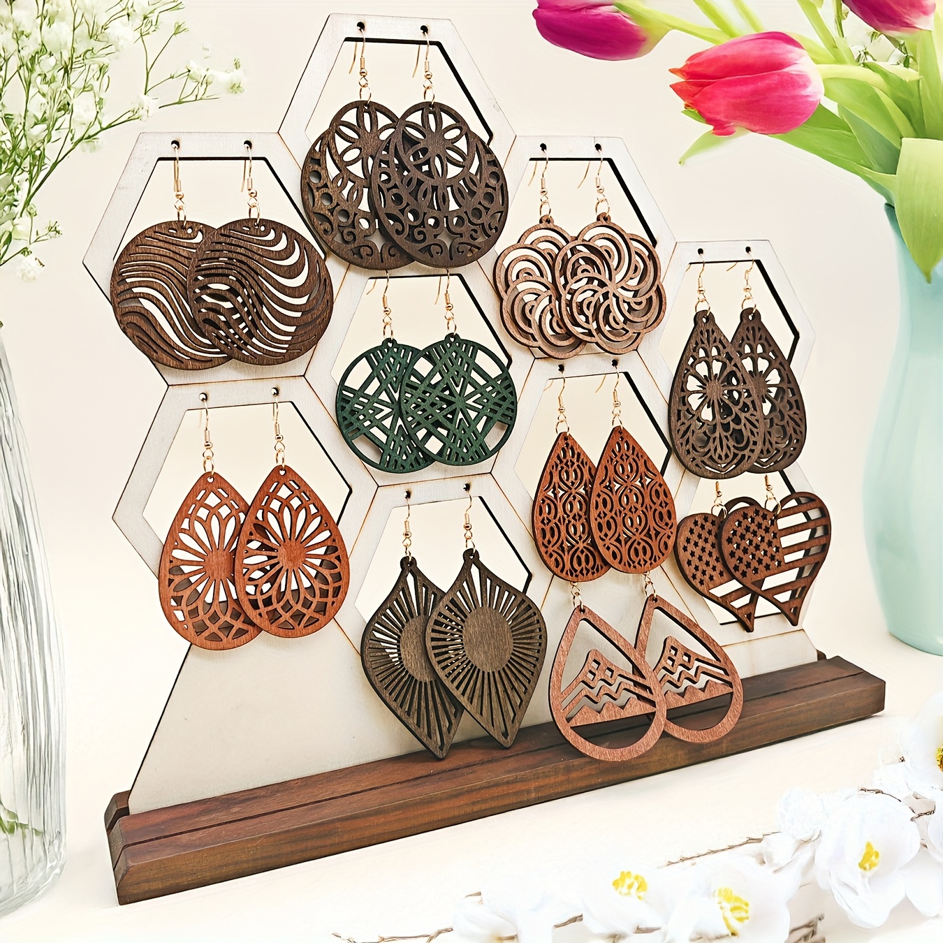 A Set of 10 Pairs of Women'S Earrings Featuring a Geometric Hollow Design in a European And American Style - Versatile Shapes, a Fashionable Gift Essential for Everyday Wear And Vacations